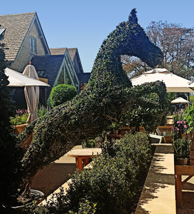 Topiary Jumping Horse - 190cm tall