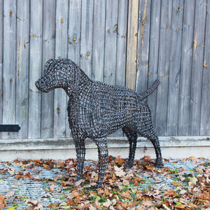 NOUVEAU! Sculpture de pointeur allemand en métal par Luigi Frosini